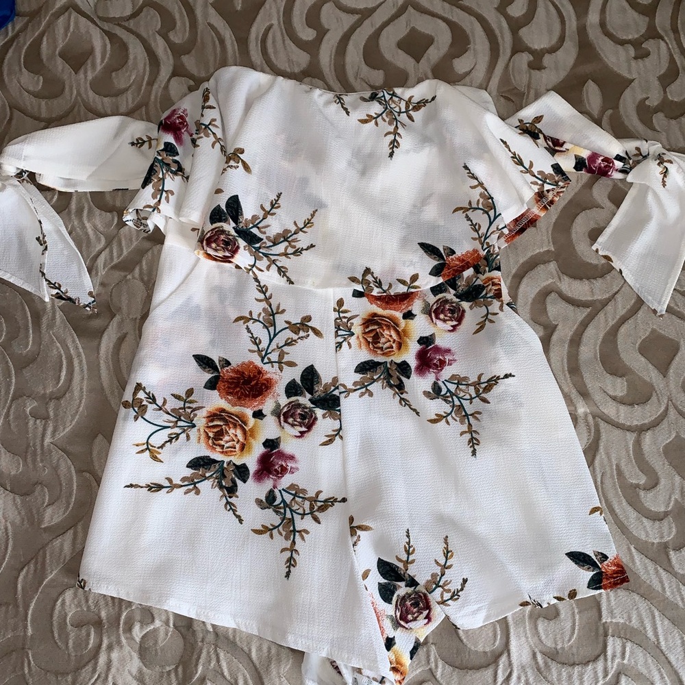 White floral off the shoulder tie romper